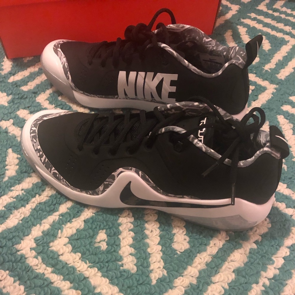 Nike Force Zoom Trout 4